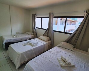3 Schlafzimmer, Bügeleisen/Bügelbrett, Internetzugang, Bettwäsche