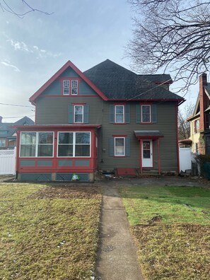 Exterior - Old Victorian Duplex (Milton)