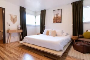 4 quartos, ferros/tábuas de passar roupa, Wi-Fi, roupa de cama