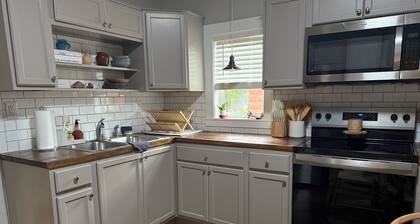 Southwest Stunner with Large Screened In Porch