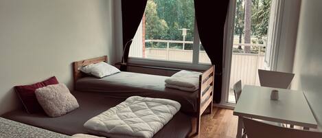 3 chambres, bureau, fer et planche Ă repasser, Wi-Fi gratuit