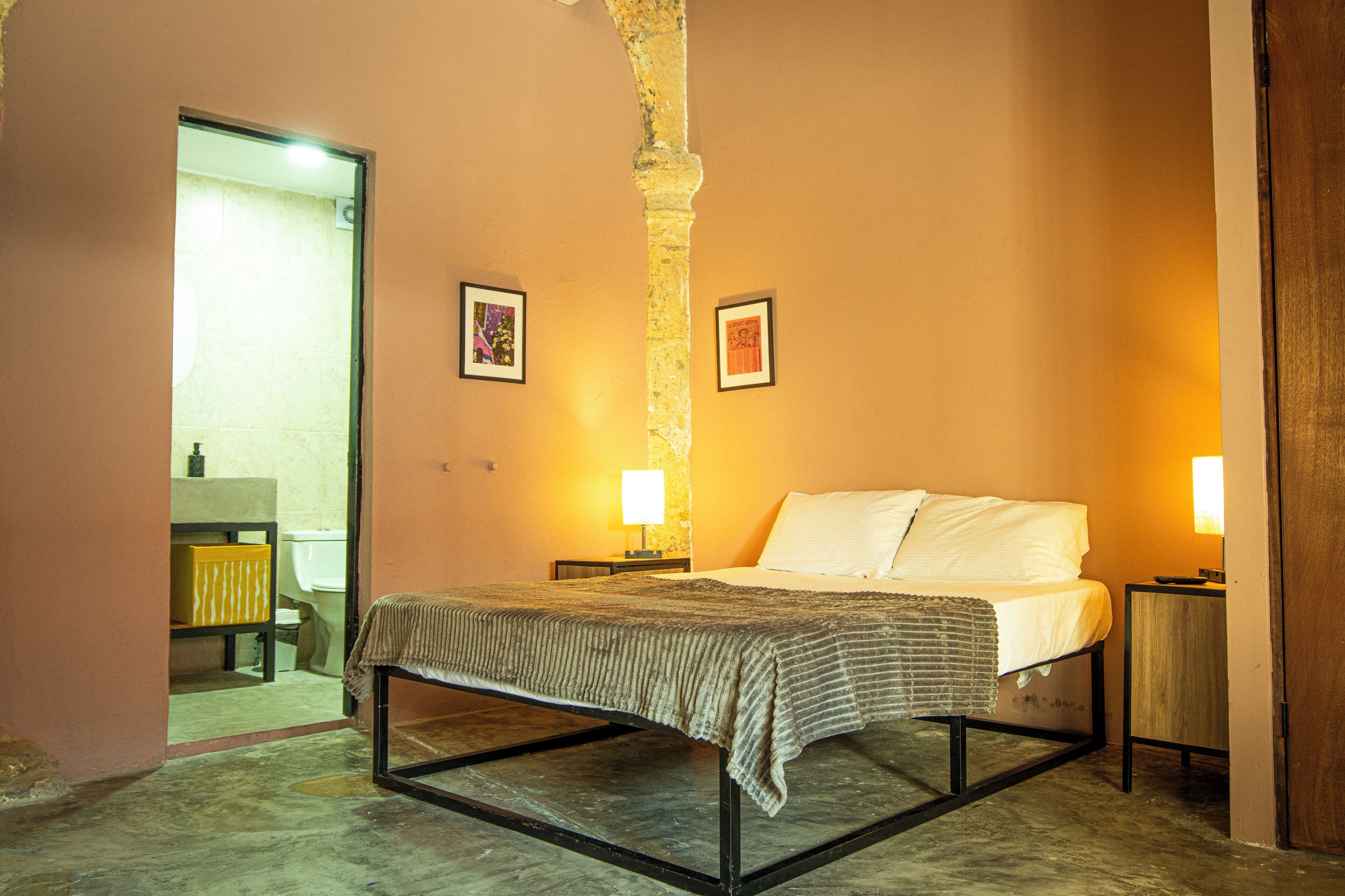 Basic Double Room, 1 Double Bed | Free WiFi