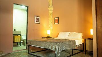 Basic Double Room, 1 Double Bed | Free WiFi