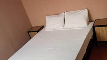 Habitación doble Deluxe, 1 cama Queen size | Wifi gratis
