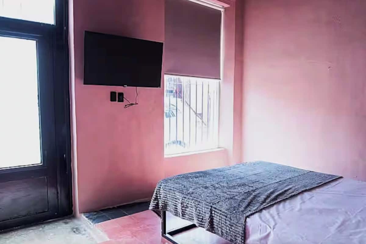 Habitación doble Deluxe, 1 cama Queen size | Wifi gratis