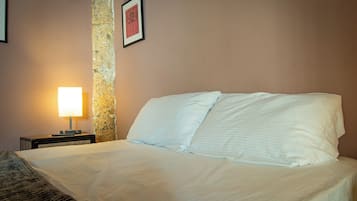 Standard Double Room, 1 Queen Bed | Desk, WiFi (free), bed sheets