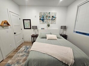 2 bedrooms, WiFi, bed sheets