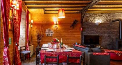 Gite avec 6 chambres , billard , sauna, baby-foot, Villa Jumelia