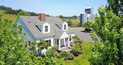 Historic Vineyard Escape, with patio and vintage charm.