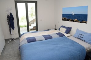 3 chambres, fer et planche à repasser, Wi-Fi, draps fournis