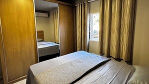 Unclassified image, 4 of 21, button - 2 bedroom house in Foz do Iguaçu, backyard and barbecue area, pet friendly (Portal da Foz Foz do Iguaçu)