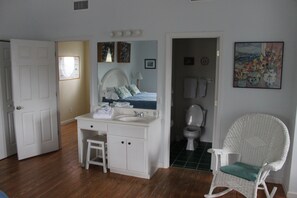 2 quartos, Wi-Fi de cortesia, roupa de cama