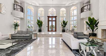 Mansion Waterfront Living WOW Luxurious 21,756 SQFT Near Beach