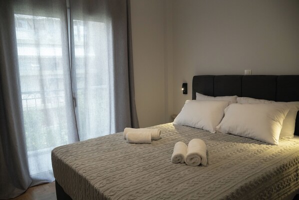 2 Schlafzimmer, Schreibtisch, Bügeleisen/Bügelbrett, kostenloses WLAN