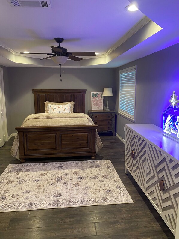 1 bedroom, iron/ironing board, bed sheets