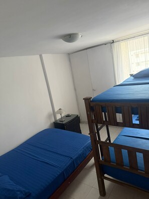 3 chambres, draps fournis