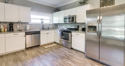 Next Bet - Charming Home in Kings Mountain, NC - 2 Beds/2 Baths!