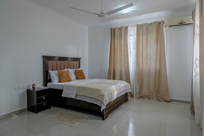 2 bedrooms, iron/ironing board, free WiFi - Private Cozy Sea Breeze Apartment (Dar es Salaam)