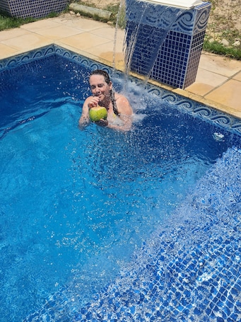2 piscinas al aire libre