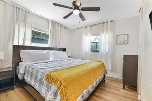 3 bedrooms, iron/ironing board, free WiFi, bed sheets