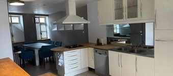 House with Jacuzzi, hypercentre, BBQ terrace and private studio