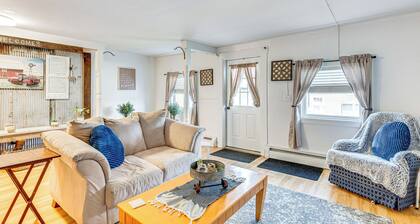 Lake & Mtn Views: Vermont Couple's Retreat!