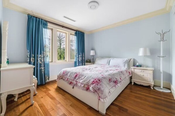 Double Room | Free WiFi