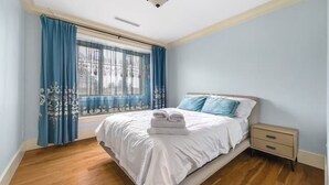 Double Room | WiFi (free) - JoveHouse (Vancouver)