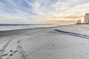 Nær stranden