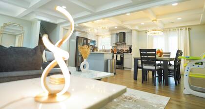Modern Luxe Retreat -Heart of Chesterfield