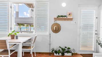 Villa | 6 bedrooms, Internet