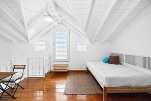 Villa | 6 bedrooms, Internet