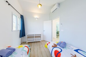 3 slaapkamers, een bureau, een strijkplank/strijkijzer, gratis wifi