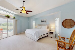 3 bedrooms, iron/ironing board, internet, bed sheets