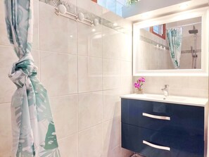 Haartrockner, Handtücher