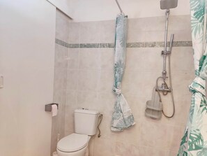 Haartrockner, Handtücher