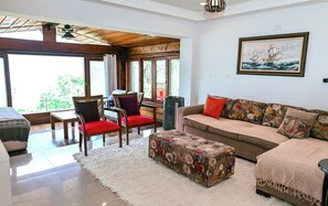 Villa | Living room