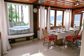 Villa | Private kitchen