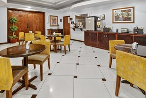 Free daily self-serve breakfast