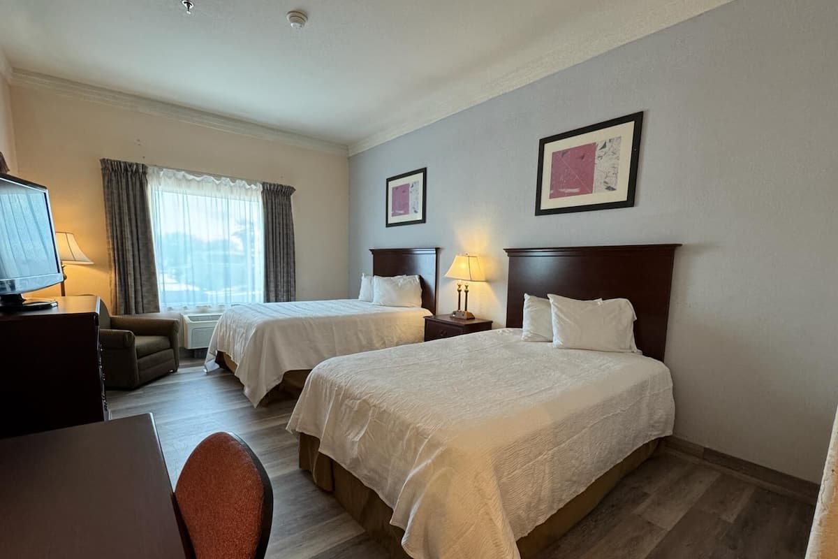 Desk, laptop workspace, free WiFi, bed sheets
