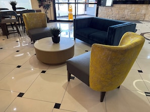 Sala de estar en el lobby