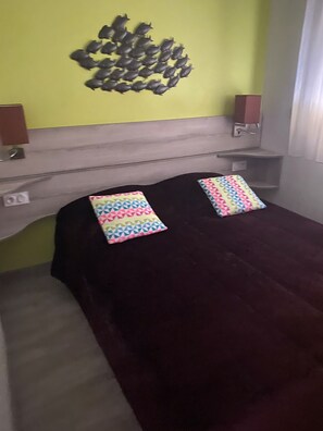 2 chambres, Wi-Fi, draps fournis