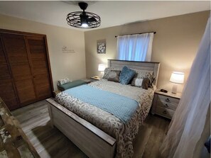 4 chambres, fer et planche à repasser, Wi-Fi, literie fournie