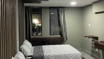 6 Schlafzimmer, Bügeleisen/Bügelbrett, WLAN, Bettwäsche