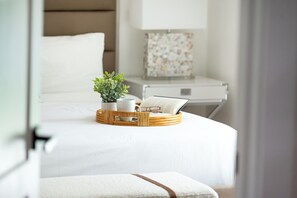 4 bedrooms, iron/ironing board, travel crib, free WiFi - Pool • Spa • Swingset • Close to Atlantic Ave (Boynton Beach)