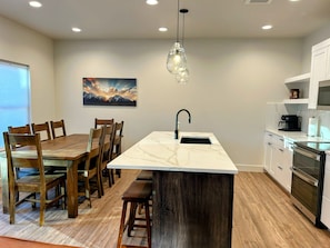 Fridge, microwave, oven, stovetop - Luxury Driggs Retreat • Hot Tub • Kids’ Cove • Walk to Town • Near Grand Targhee (Driggs)