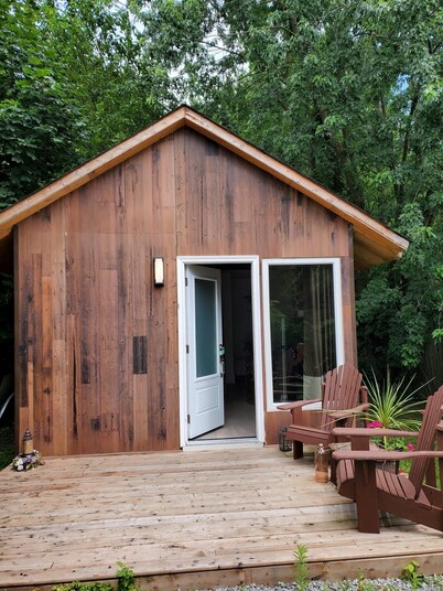 Tiny Home , Big Adventure-Stay Close to the Falls