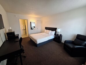 Standard Room, 1 Queen Bed, Non Smoking - Leisure Lodge Motel (Grants)
