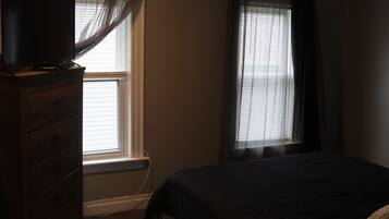 3 chambres, fer et planche Ă repasser, Wi-Fi, draps fournis