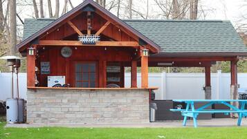 Restauration extérieure